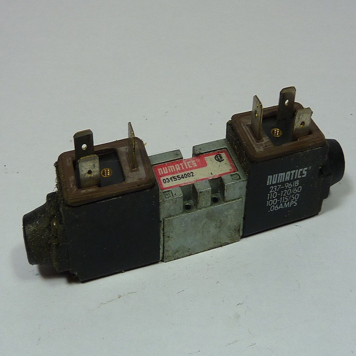 Numatics 031SS4002 Solenoid Valve USED